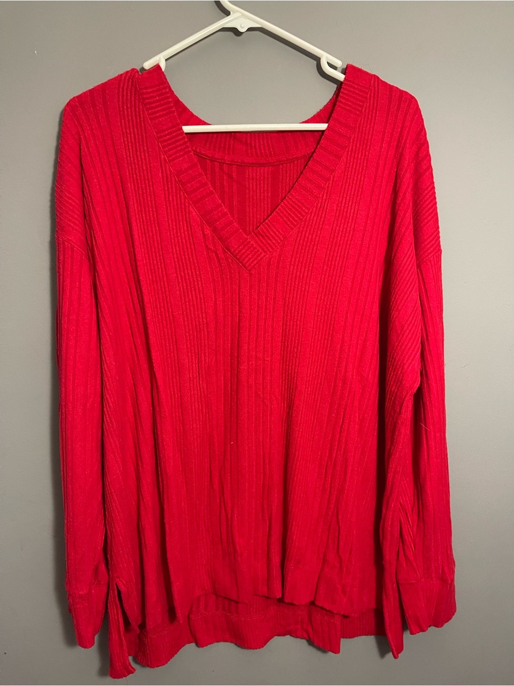 Women's Red V-Neck Ribbed Sweater SOFT size 2X
